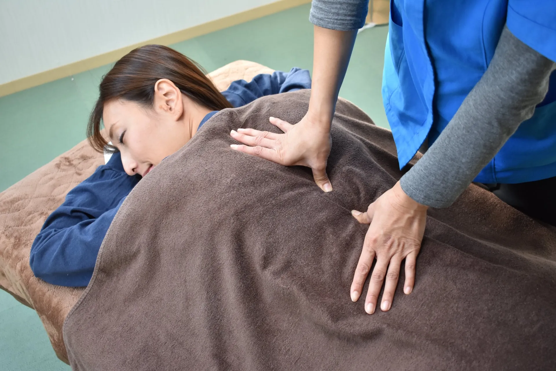 整体で集中力アップを目指す埼玉県上尾市の女性と子どもにおすすめの施術と継続プラン解説