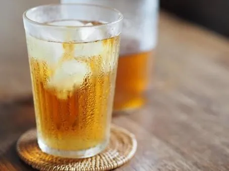 江戸時代の人は、なぜ夏でも「温かい麦茶」を飲んでいたのか